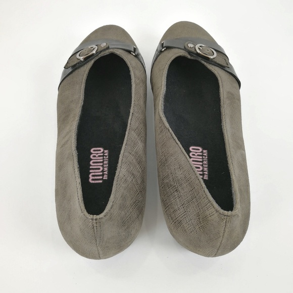 Munro Slip On Loafers Flats 9M Gray Nubuck - Picture 2 of 8